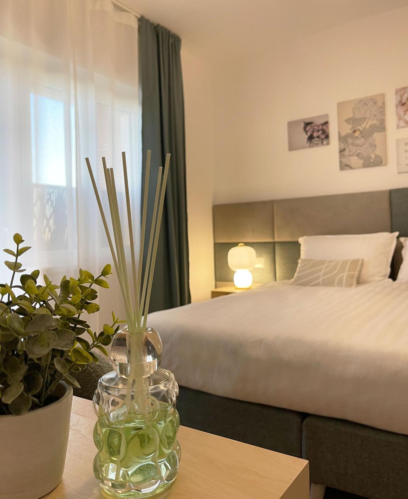 B&B Domus Teano Luxury Rooms Рим Экстерьер фото