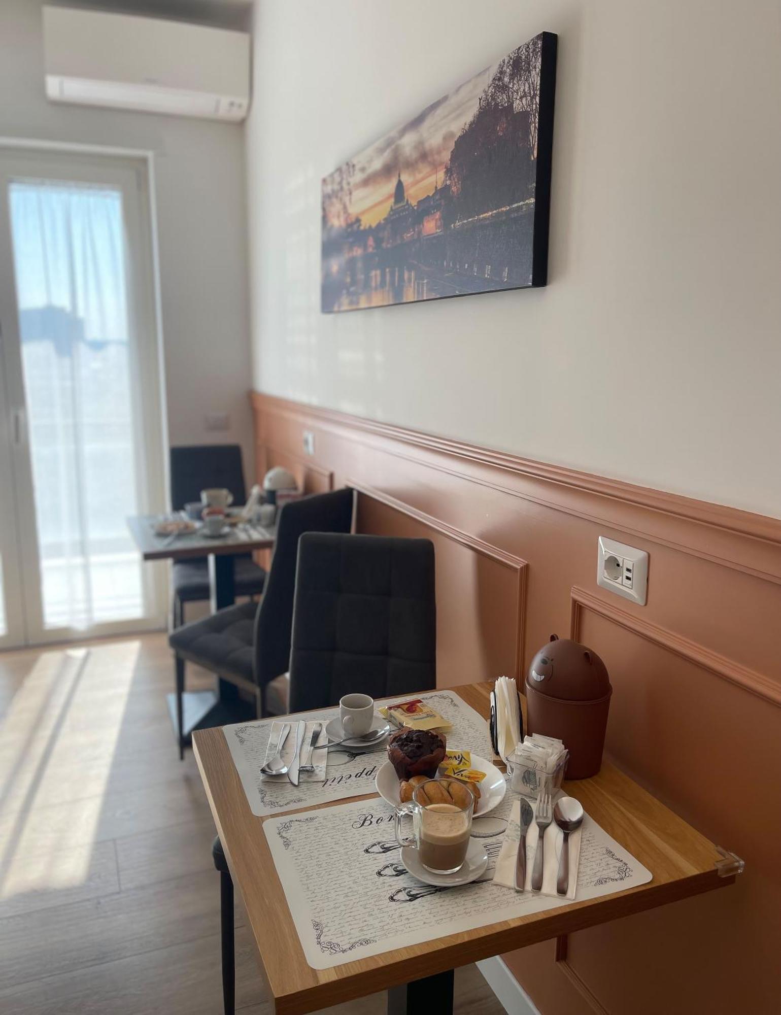 B&B Domus Teano Luxury Rooms Рим Экстерьер фото
